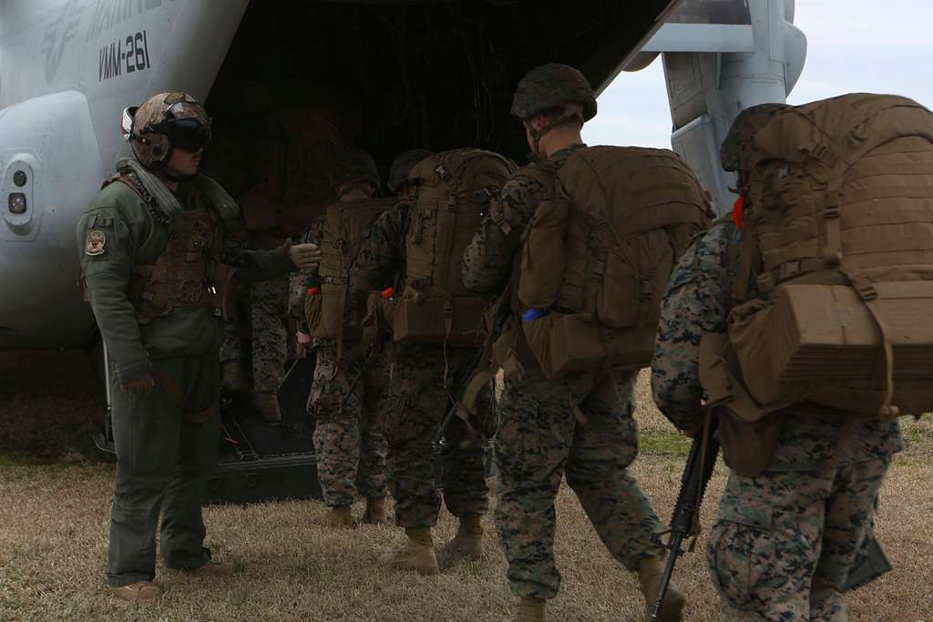 Marines board an MV-22B Osprey during an airfield occupation - NARA ...