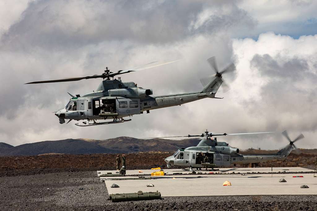 U.S. Marine Corps UH-1Y Venom Helicopters Assigned - NARA & DVIDS ...