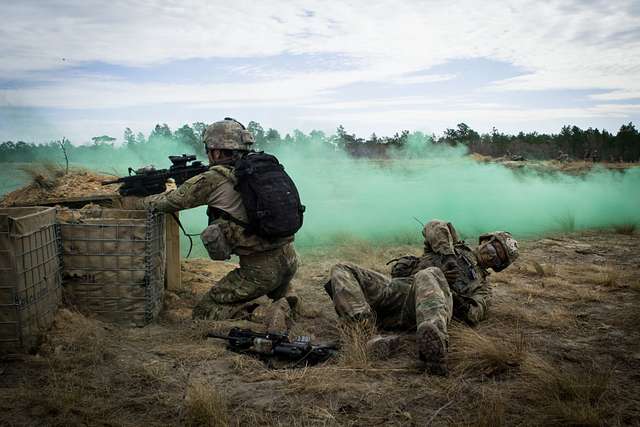 A Paratrooper From Company B, 2nd Battalion, 505th - NARA & DVIDS ...