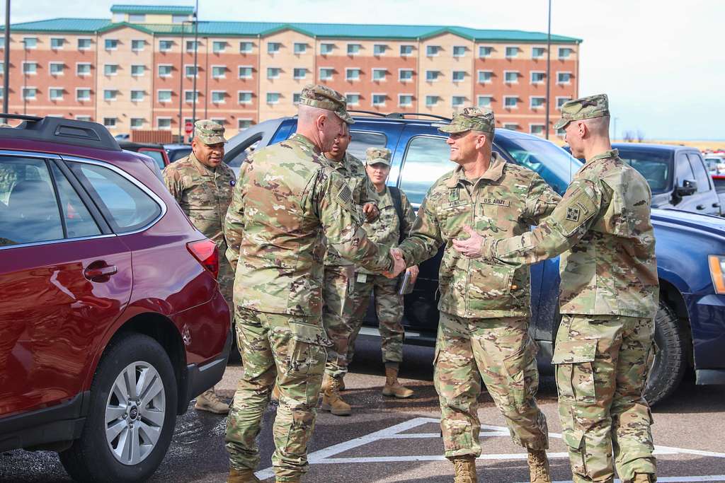 DVIDS - Images - Players from the Atlanta Falcons visit Soldiers