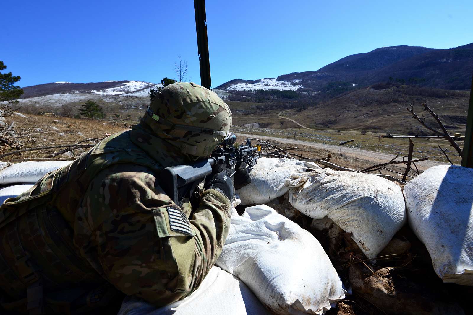 A U.S. Army Paratrooper Assigned To The 173rd Brigade - NARA & DVIDS ...