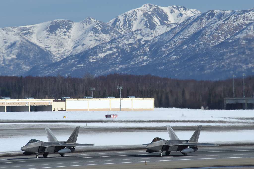 F-22 Raptors from the 3rd Wing and 477th Fighter Group - NARA & DVIDS ...