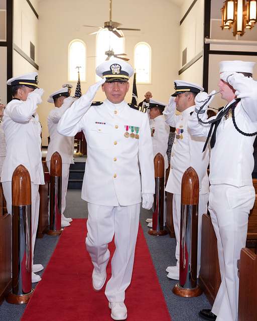 Lt. Cmdr. Felix Villanueva, assigned to Navy Medicine - NARA & DVIDS ...