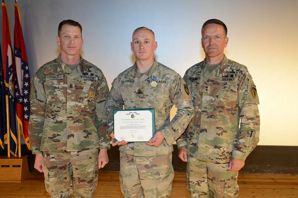 From left to right, U.S. Army Command Sgt. Maj. Robert - PICRYL Public ...