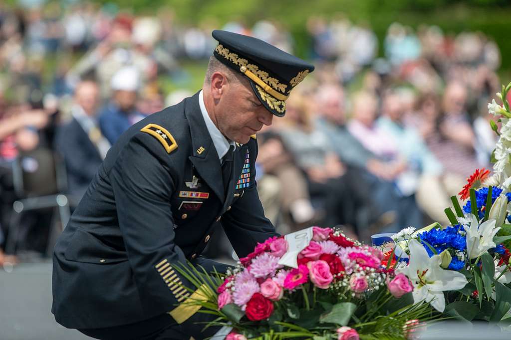 Major General Andrew Rohling, Deputy Commanding General - NARA & DVIDS ...