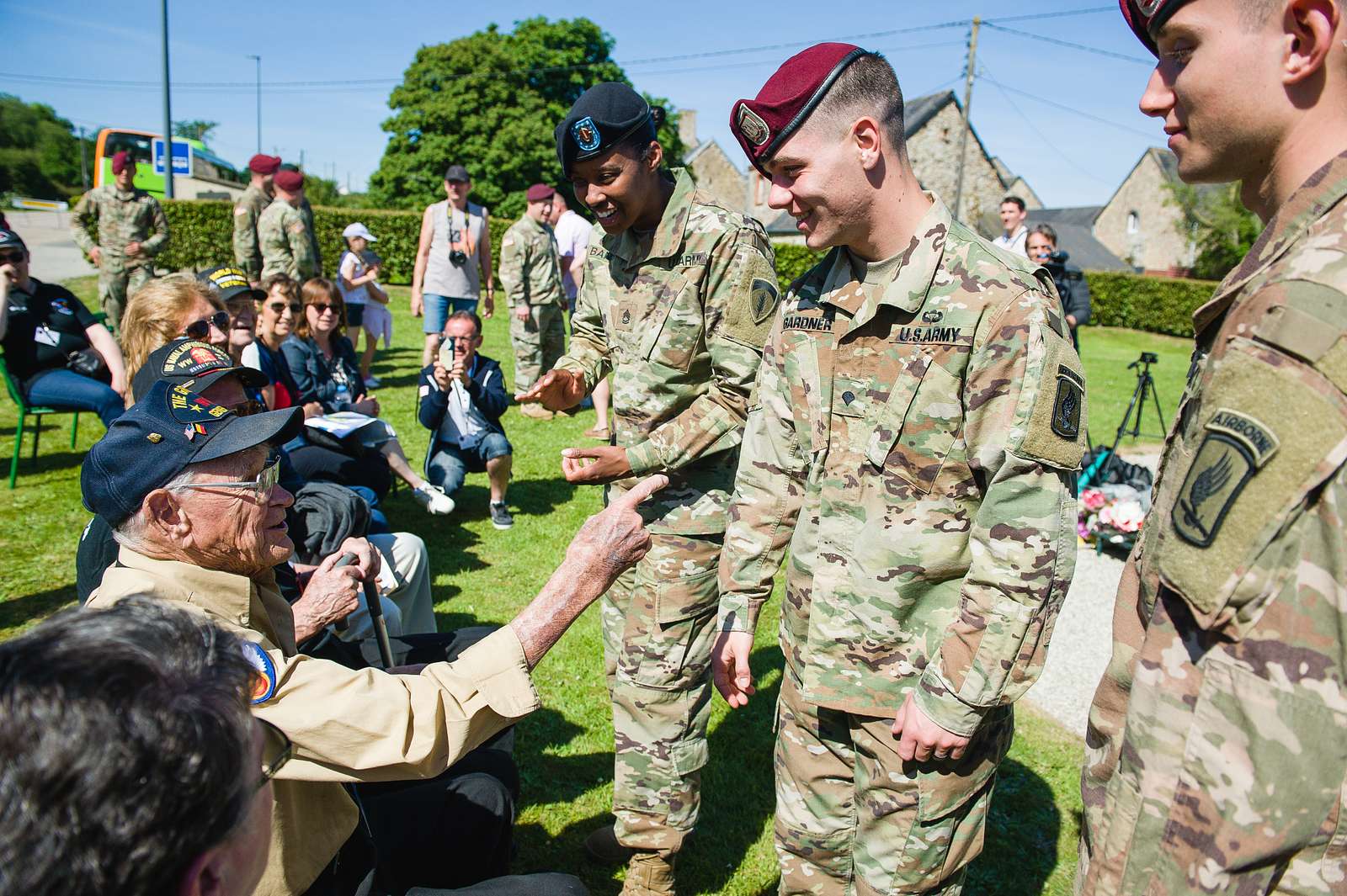 A U.S. Army Paratrooper Assigned To The 173rd Airborne - NARA & DVIDS ...