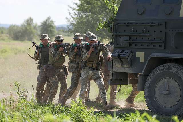 The 95th Air Assault Brigade conducted squad and section - NARA & DVIDS ...