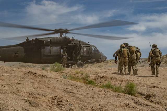 U.S. Army Reserve Soldiers From D Co, 451st Civil Affairs - PICRYL ...