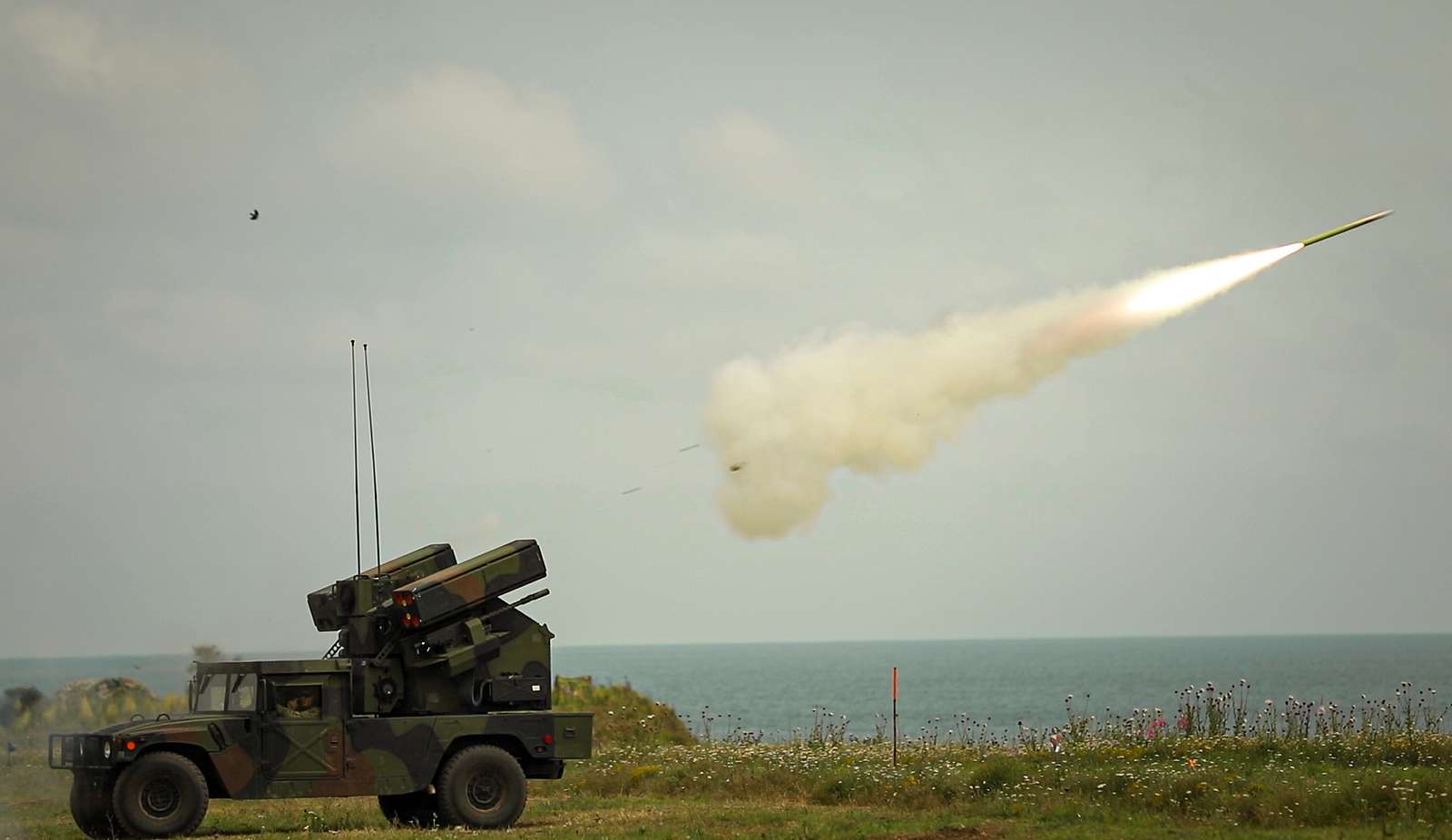 An Avenger Air Defense System, Operated By Soldiers - NARA & DVIDS ...