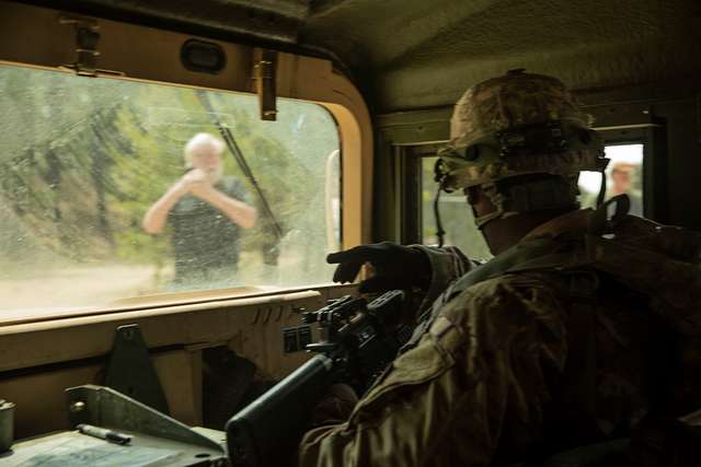 U.S. Soldiers from the 302nd Inland Cargo Transfer - PICRYL - Public ...