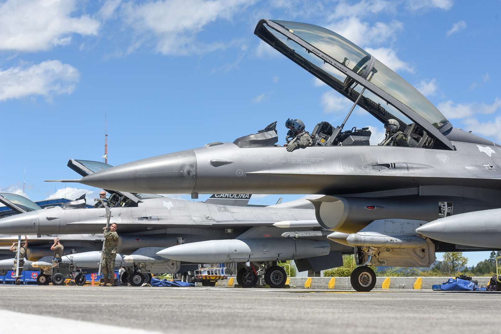 Colombain Maj. Andres Galvis, the KFIR fighter squadron - NARA & DVIDS ...