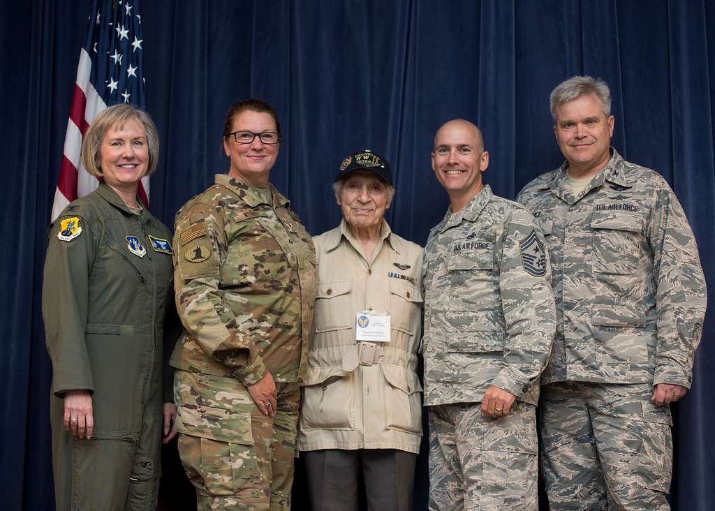 General Raymond Odierno (Ret.)