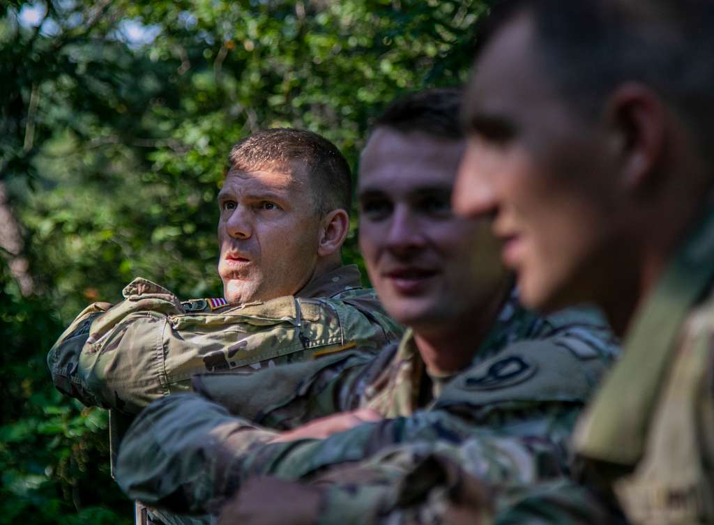 Sgt. James Baird, U.S. Army Reserve Drill Sergeant - NARA & DVIDS ...