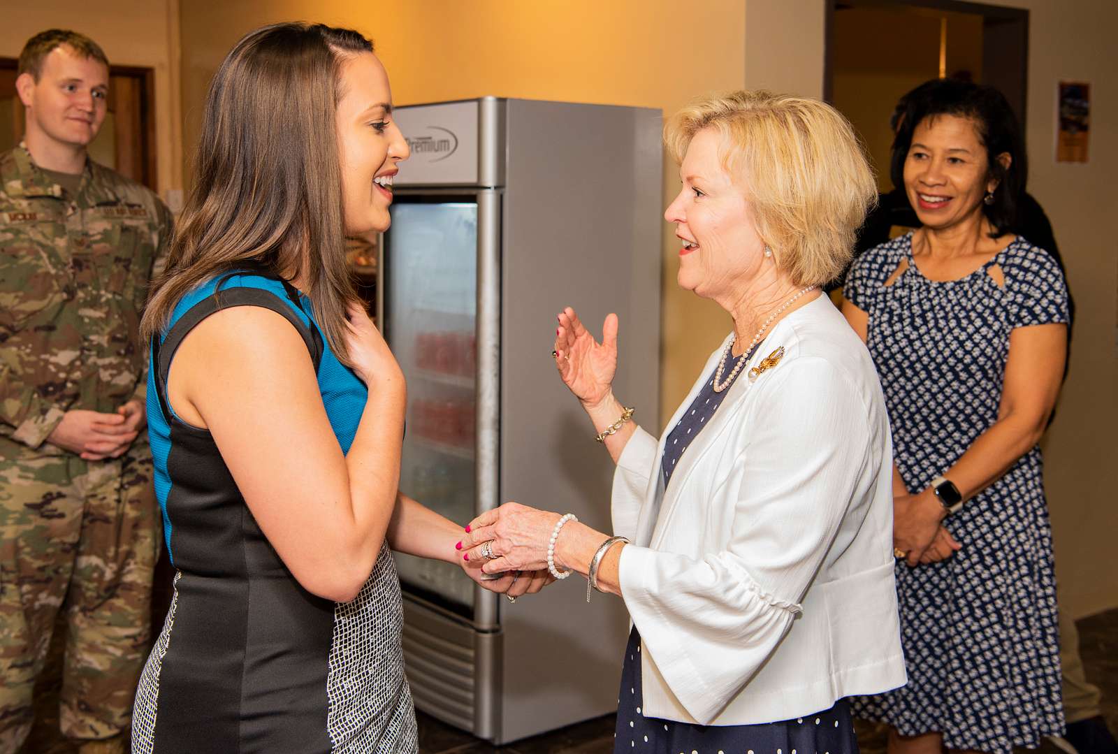 Dawn Goldfein, Wife Of Air Force Chief Of Staff Gen. - NARA & DVIDS ...