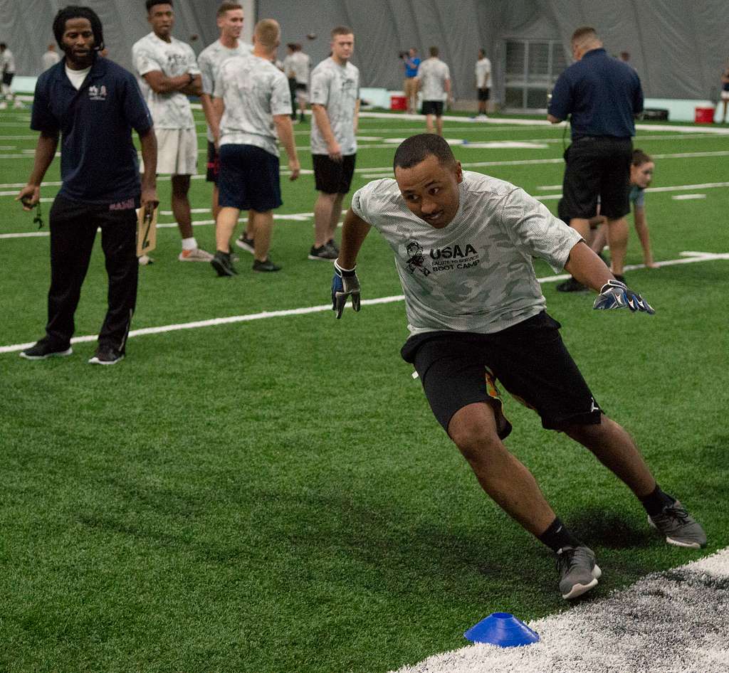 Panthers host 'USAA's Salute to Service NFL Boot Camp' for active