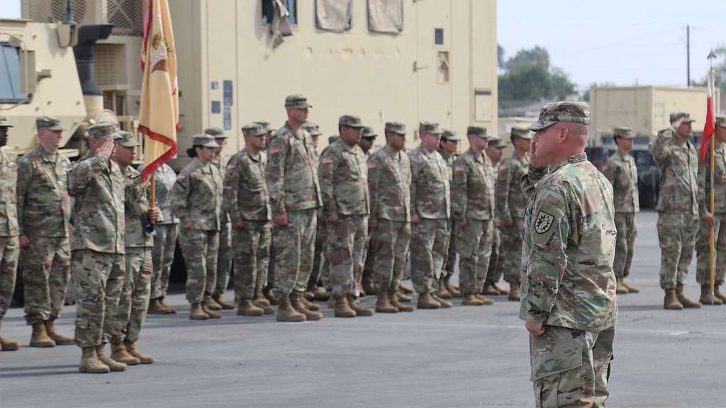 U.S. Army Command Sgt. Maj. John Wayne Barna, sergeant - PICRYL ...