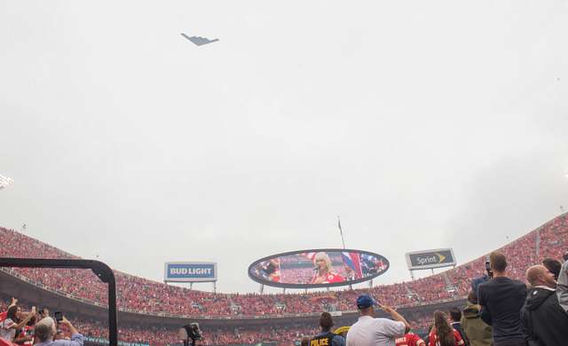 DVIDS - Video - Team Whiteman Conducts AFC Championship Flyover