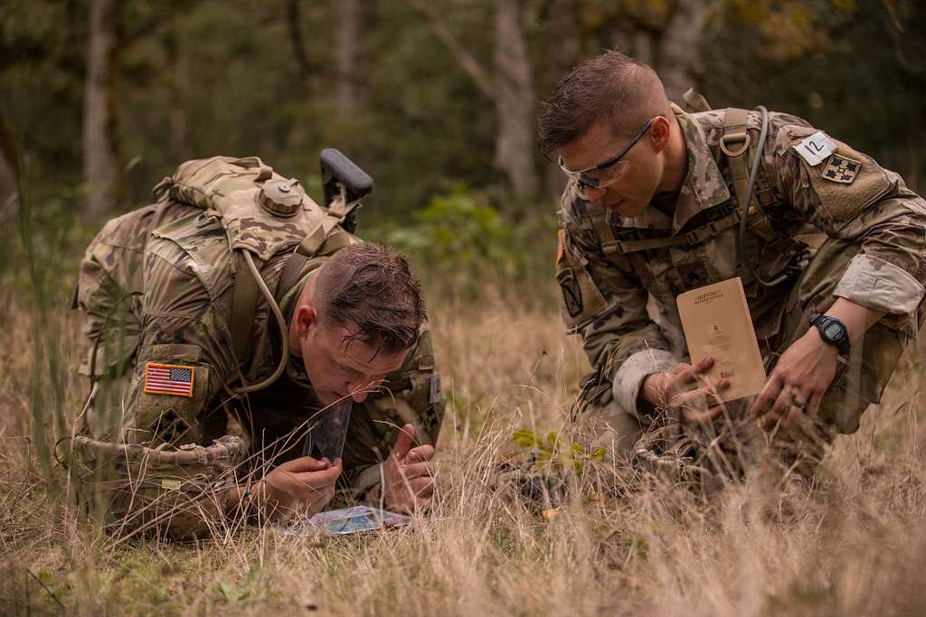 SGT. Alexander Haynes right and Spc Joseph Smith NARA DVIDS