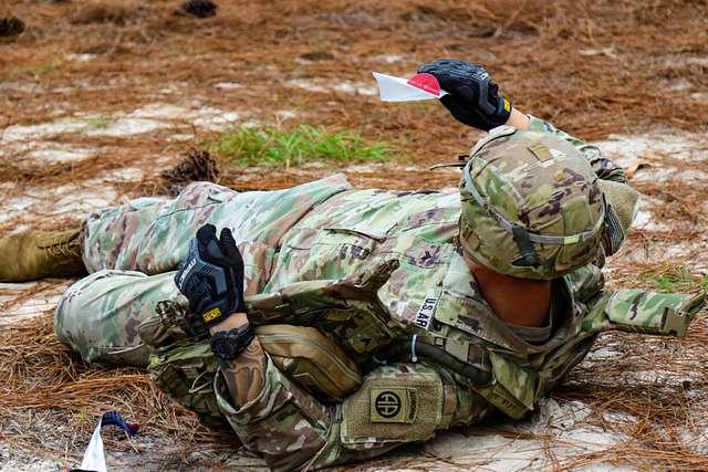 A U.S. Army Soldier with 82nd Airborne Division uses - NARA & DVIDS ...