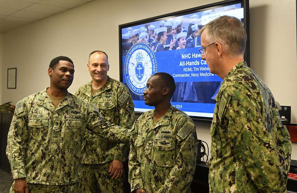 Chief Petty Officer Peller introduces Petty Officer - NARA & DVIDS ...