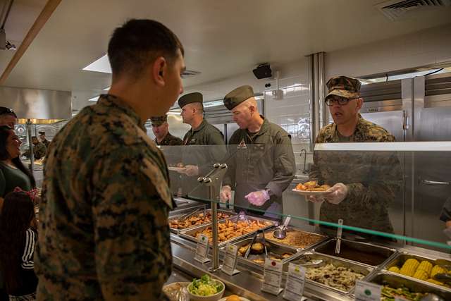 Mcas Iwakuni Mess Halls Host A Marine Corps Birthday Nara And Dvids Public Domain Archive Public