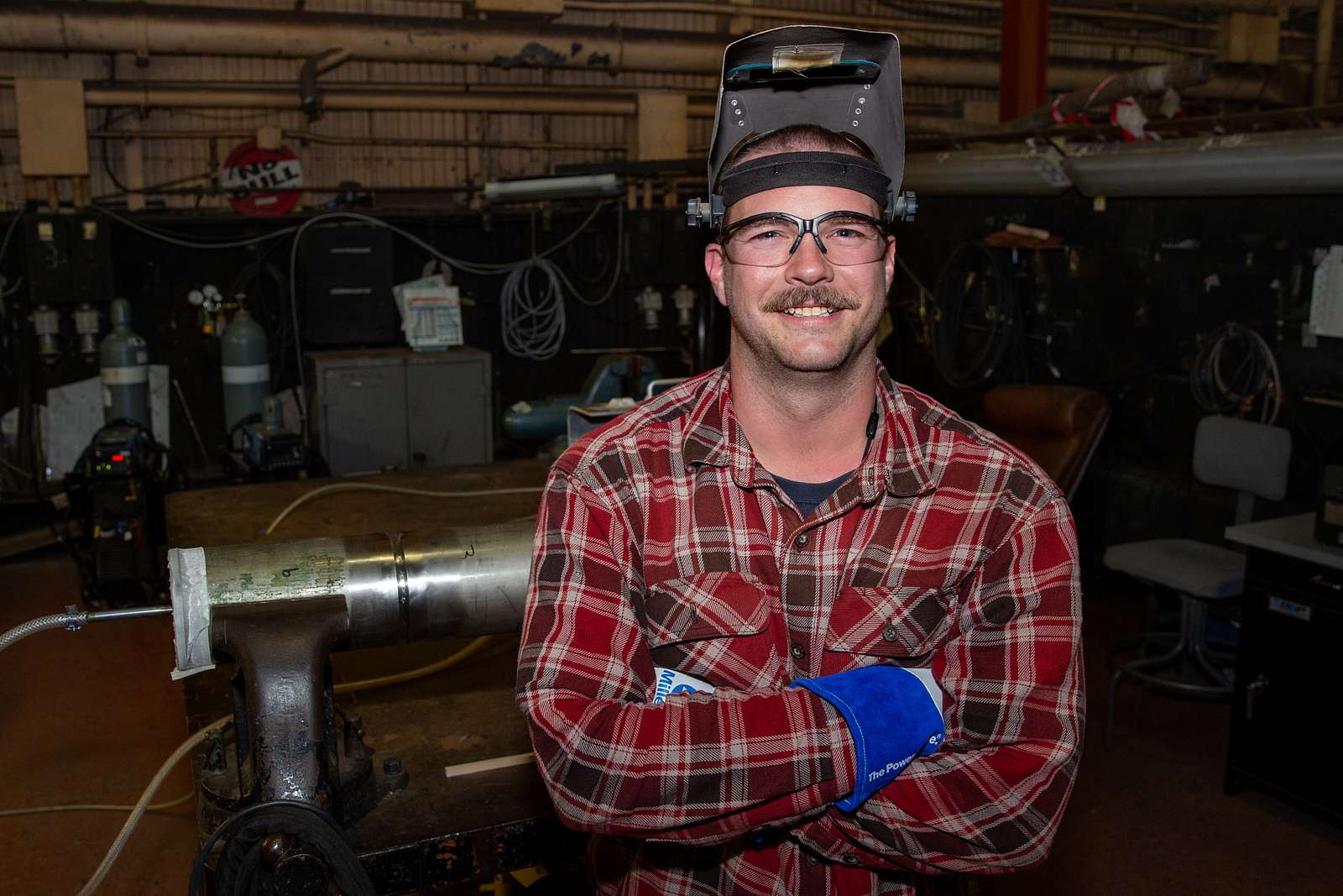 Norfolk Naval Shipyard Welder (Code 926) Jarrett Thompson, - NARA ...