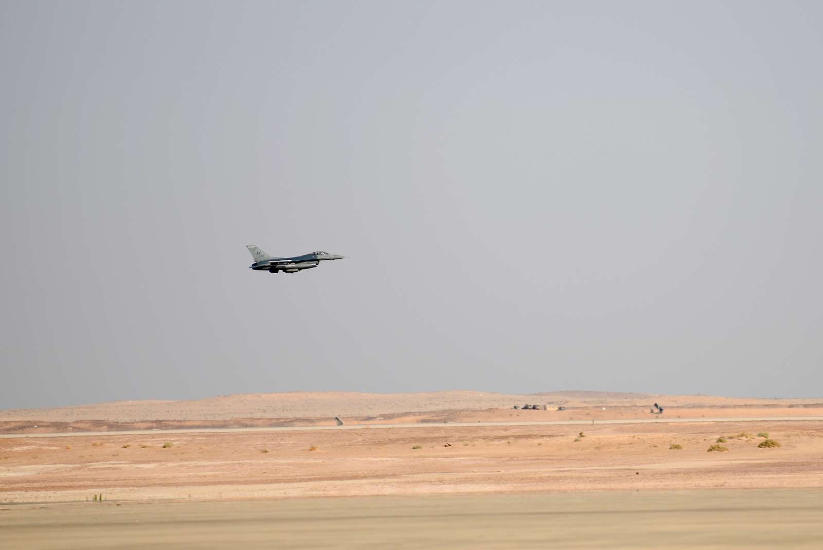 Prince Sultan Air Base, Saudi Arabia -- An F-16 Fighting - NARA & DVIDS ...