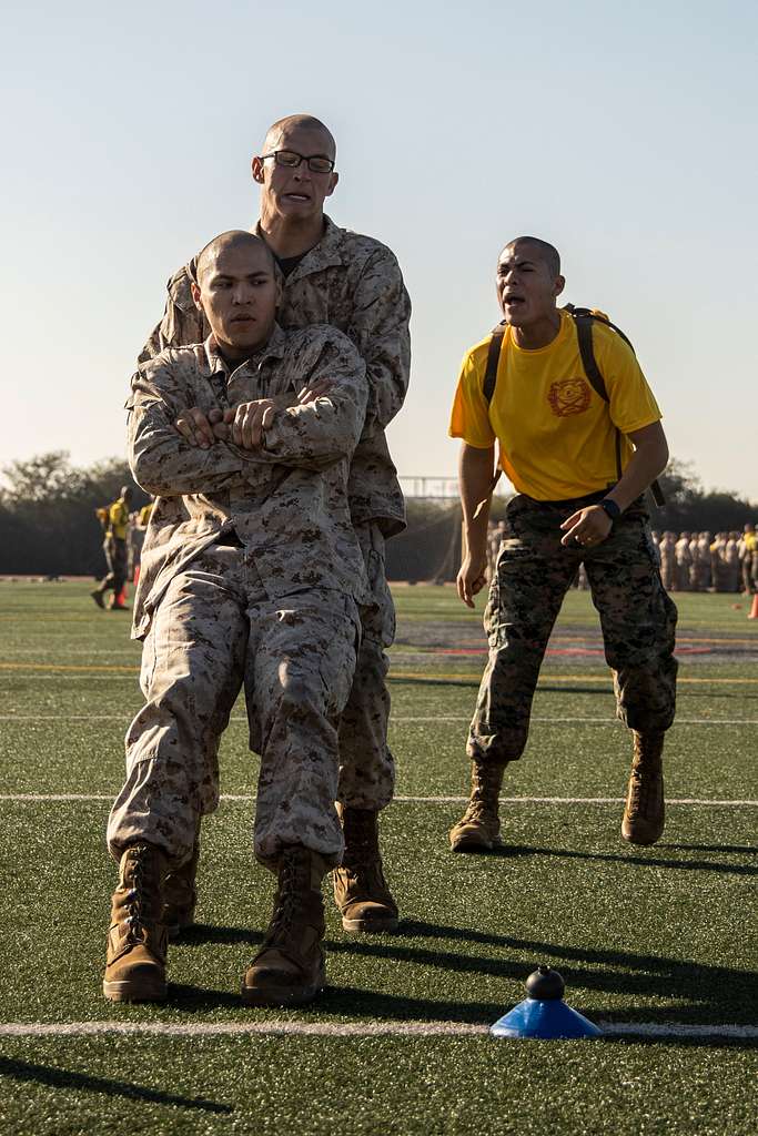 A recruit with Fox Company, 2nd Recruit Training Battalion, - NARA ...