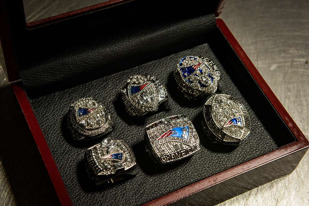 DVIDS - Images - Pittsburgh CBP Seizes Steelers' Fake Super Bowl Rings  [Image 2 of 6]