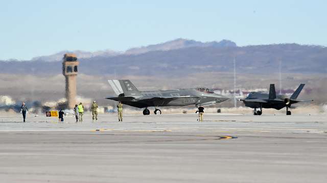 F-35a Lightning Iis Assigned To The 421st Fighter Squadron - Picryl 