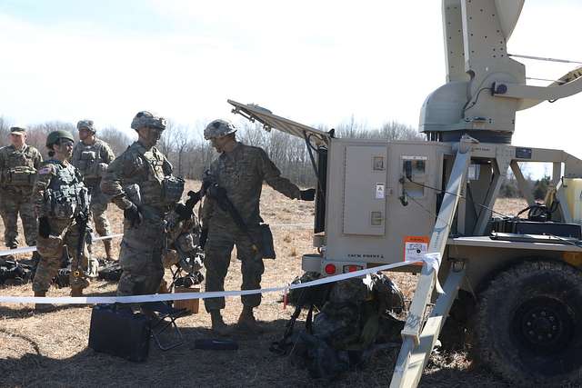 Soldiers from 526 Brigade Support Battalion, 2nd Brigade - PICRYL ...