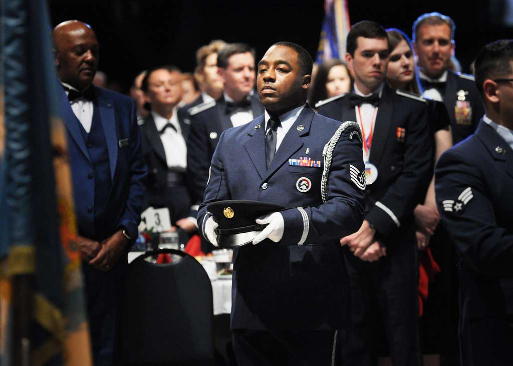 C-5 and Honor Guard help Bengals win > 445th Airlift Wing > Article Display