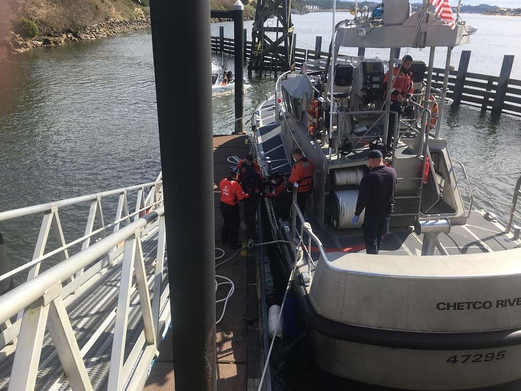 47-foot motor life boat, US Coast Guard Photo - PICRYL - Public