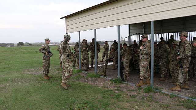 DVIDS - Images - 316th ESC soldiers meet Franco Harris [Image 1 of 4]