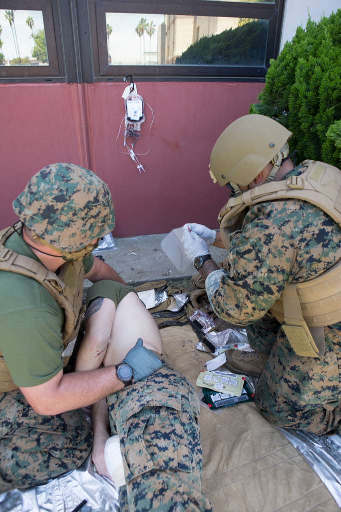 U.S. Navy Corpsmen, with I Marine Expeditionary Force, - PICRYL ...