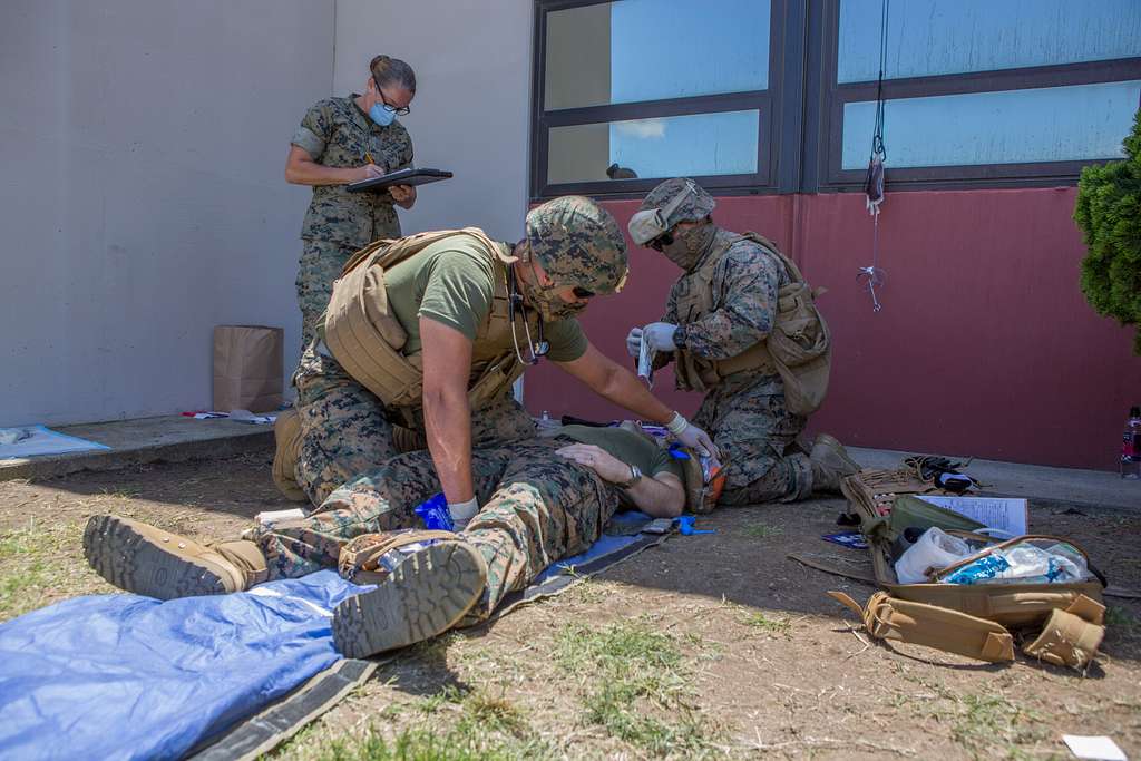 U.S. Navy Corpsmen, With I Marine Expeditionary Force, - NARA & DVIDS ...