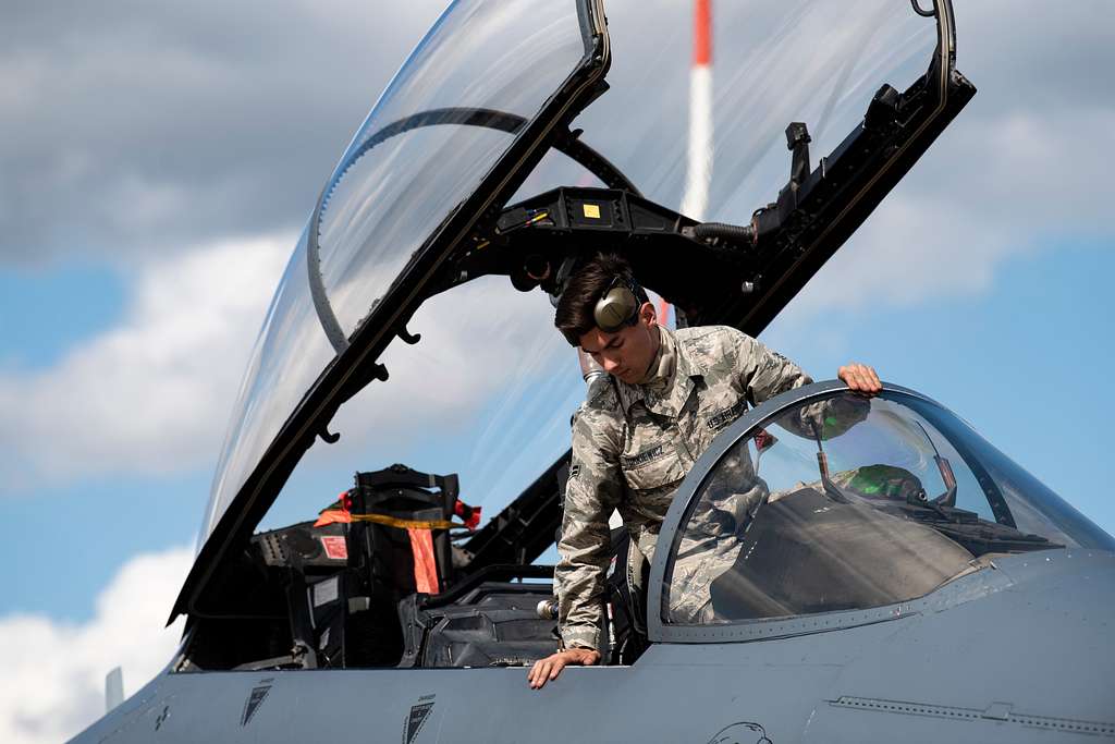 U.S. Air Force Airman 1st Class Lucas Tomkiewicz, 48th - NARA & DVIDS ...