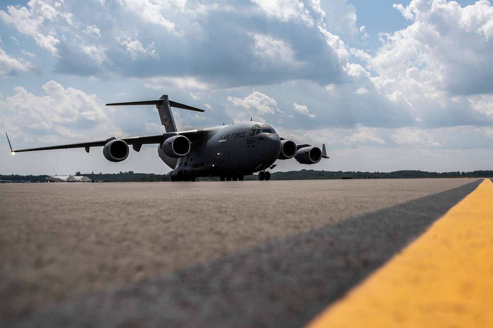 A C-17 Globemaster III taxis on the flightline at the - NARA & DVIDS ...