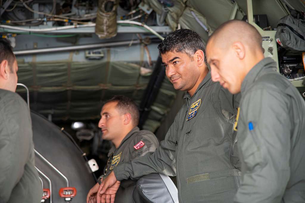 Members of the Tunisian Air Force visit the 153rd Airlift Wing - NARA ...