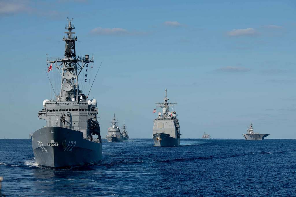 PHILIPPINE SEA (Oct. 26, 2020) Japan Maritime Self-Defense - NARA ...