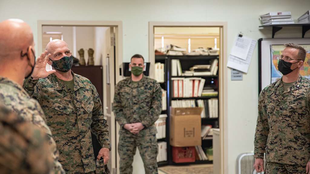 LtGen David Bellon and the 20th Sergeant Major of the Marine Corps