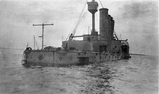 HMS Thistle, 1st Class Gunboat at the China Station 1910 - 1912 Q114759 ...