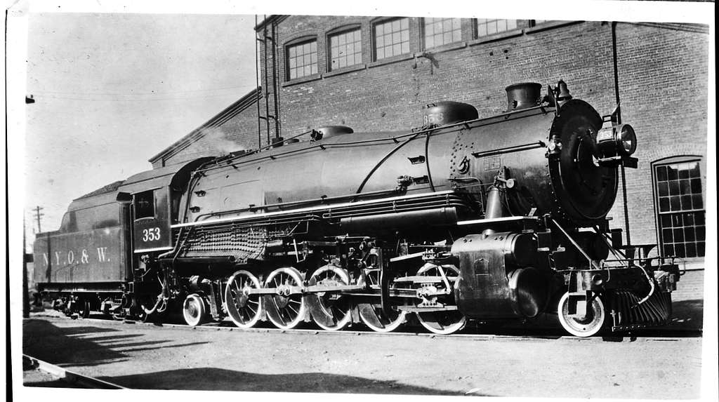 2 C 2 Cylinder Steam Locomotive Brazil Brasil ca 1910