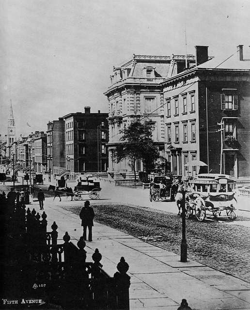 FIFTH AVENUE 5th Ave is the Most Famous Street of New York. Editorial Stock  Image - Image of building, center: 181974024