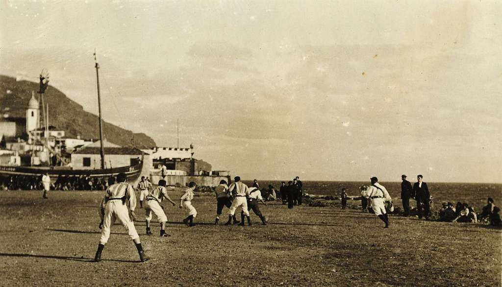 155 Funchal in the 1900 s Images: PICRYL - Public Domain Media