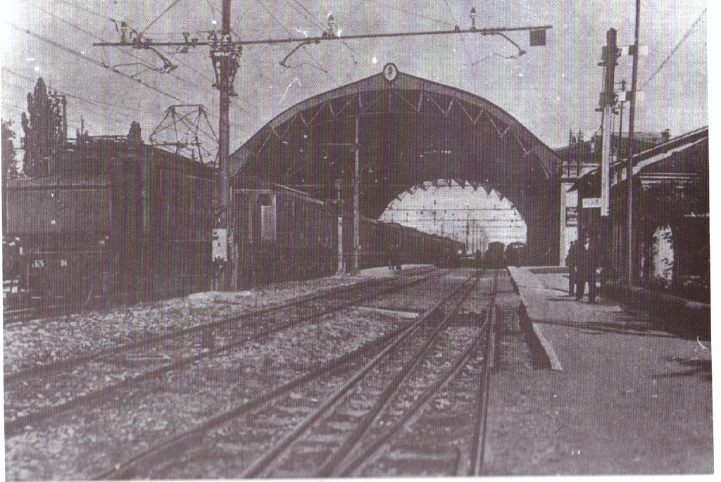 Stazione di Arezzo dopo l elettrificazione PICRYL Public