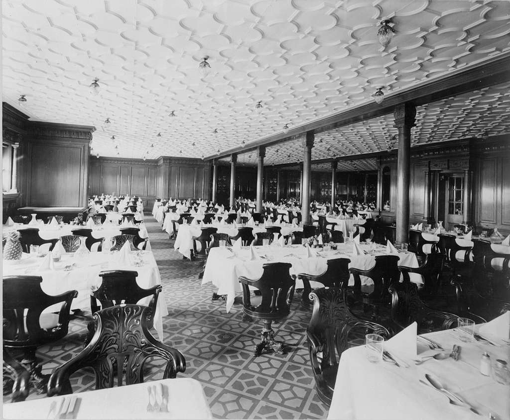 Second Class Dining Saloon on the 'Olympic' (1911) RMG G10775 - PICRYL -  Public Domain Media Search Engine Public Domain Search