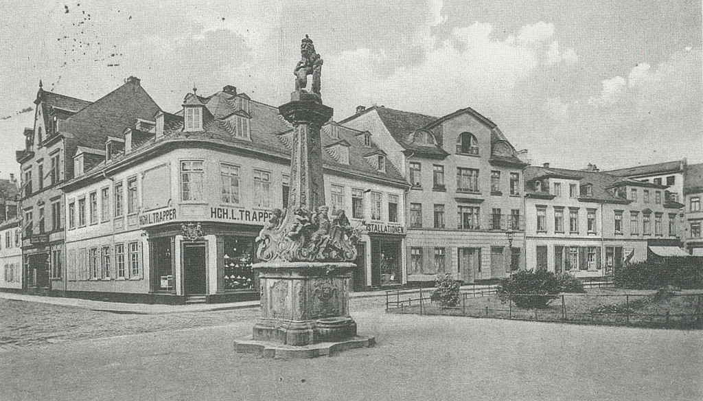 Hanau Neustadt - Graf-Philipp-Ludwig-Anlage am Paradeplatz nach ...