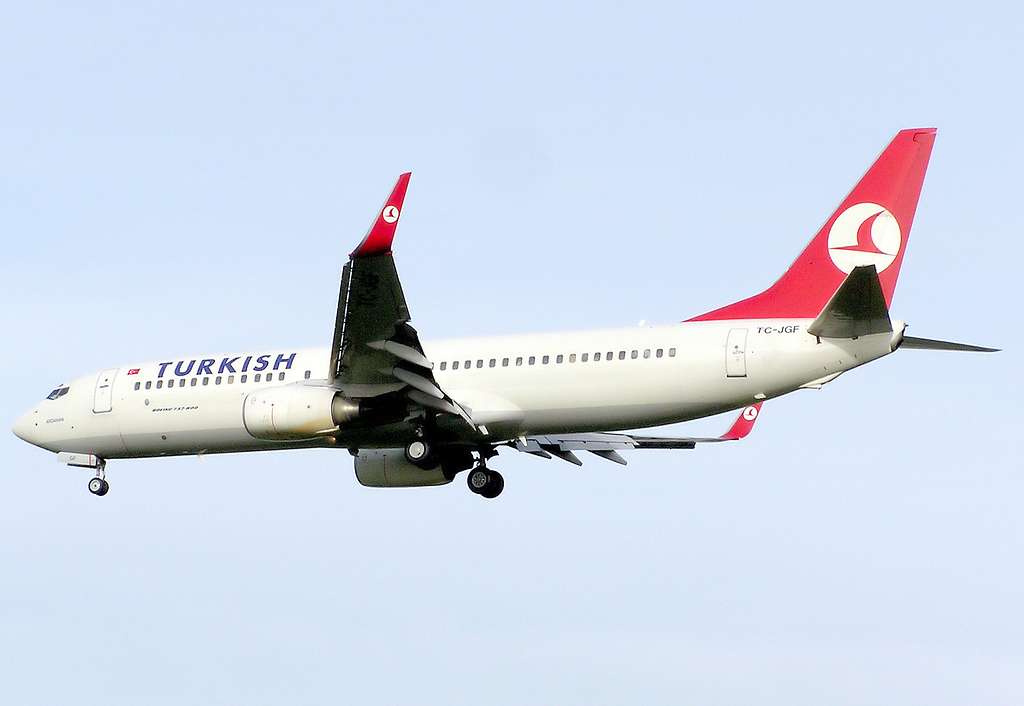 Turkish.b737-800.tc-jgf.arp - PICRYL - Public Domain Media Search ...