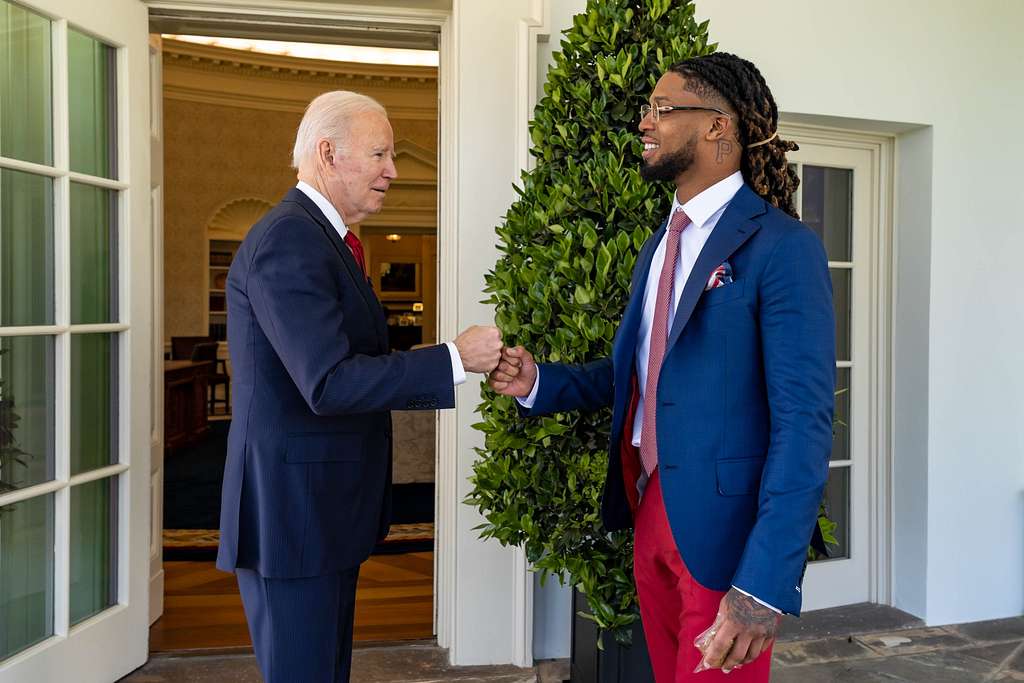 Buffalo Bills safety Damar Hamlin meets with President Biden after